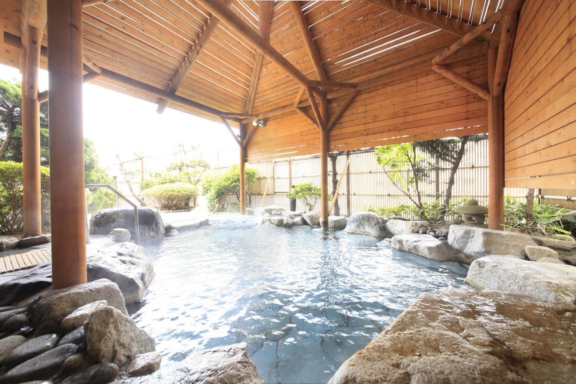 Ryokan Heiseikan Shiosaitei